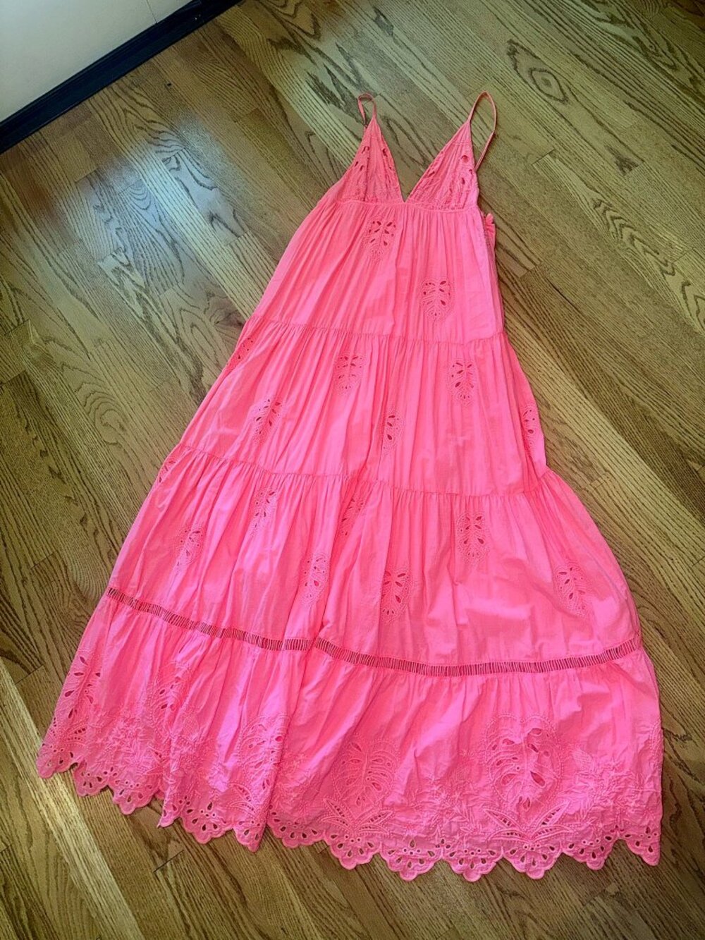 FARM Rio Pink Cotton Eyelet Tiered Maxi Dress Leaf Embroidery V-Neck M